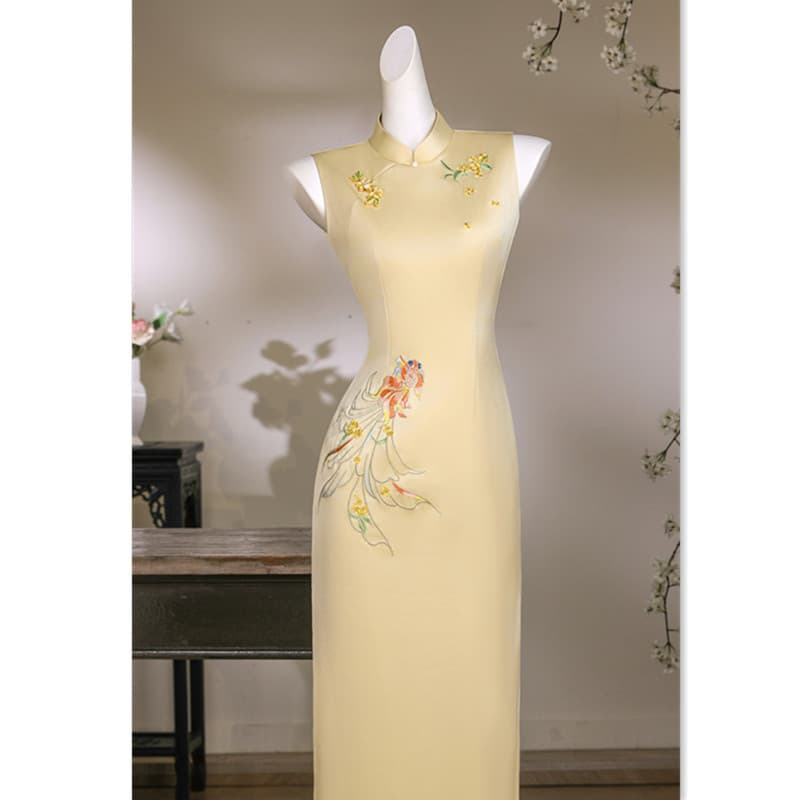 Imitation Acetate Embroidered High-End Hong Kong Style Sleeveless Long Cheongsam 2026 Summer New Collection, Cinched Waist Slimming Premium Embroidery