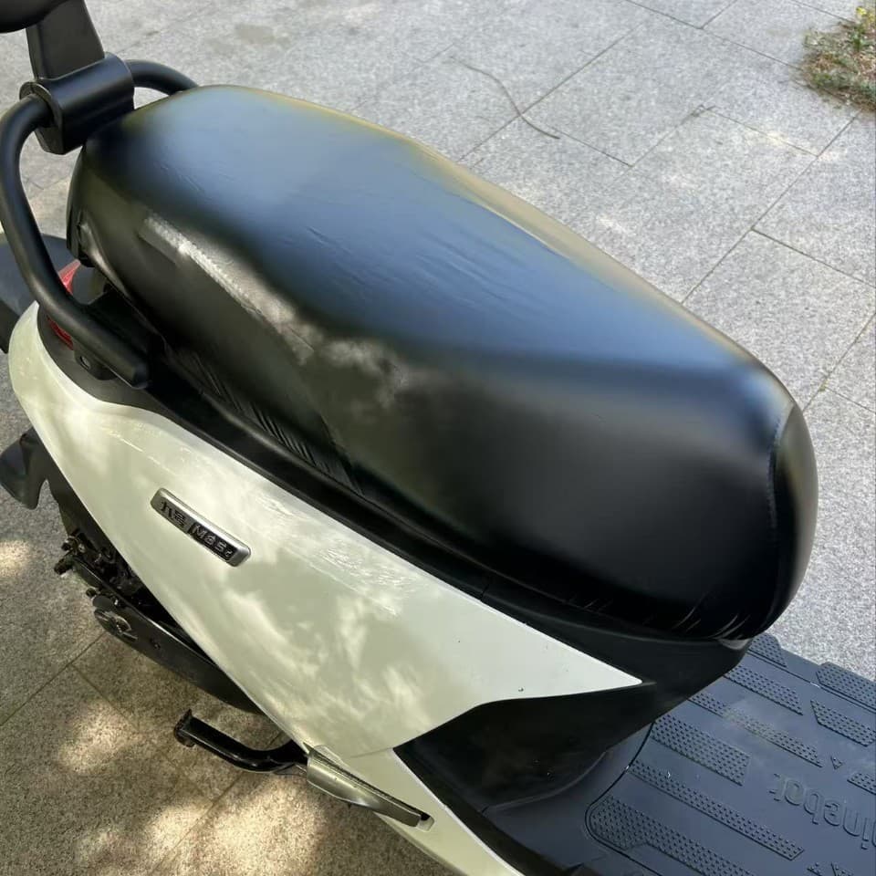 Electric Bike Seat Cover Waterproof Sunproof All-Season Universal Motorcycle Scooter Seat Cushion Cover Elastic Leather Full-Coverage Seat Pad