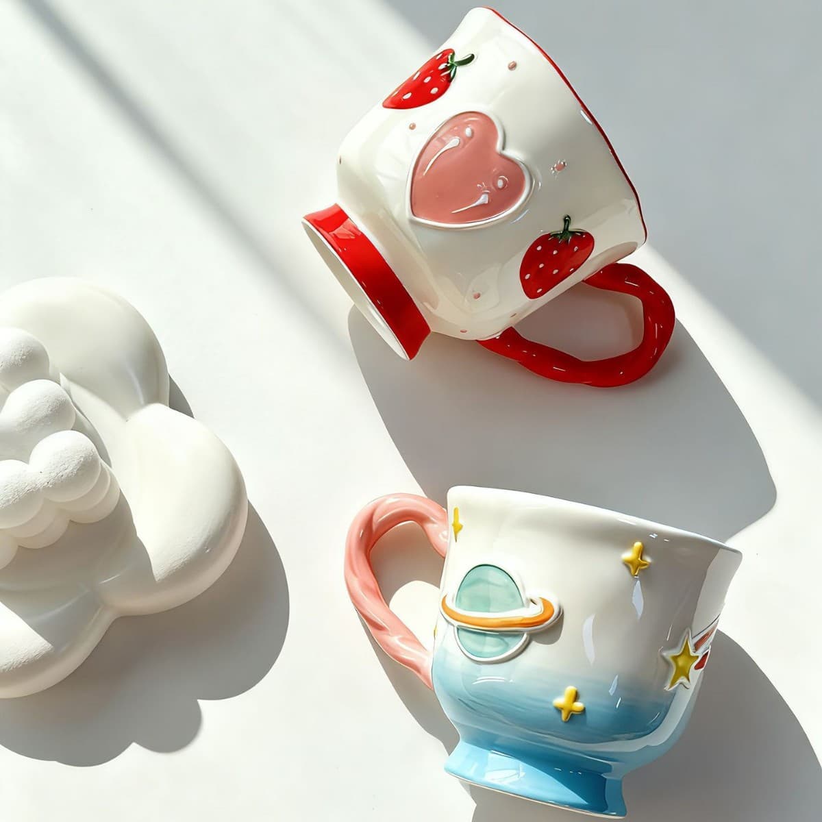 Ceramic Cup with Cute Hand-Painted Embossed Strawberry Heart Breakfast Cup, Hot Air Balloon Star Ins-Style Household Mug New