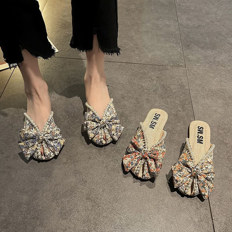 Baotou Women's Summer Slippers 2022 New Korean Fashion Versatile Flat Bottom Lazy Half Slippers with Small Floral Pattern