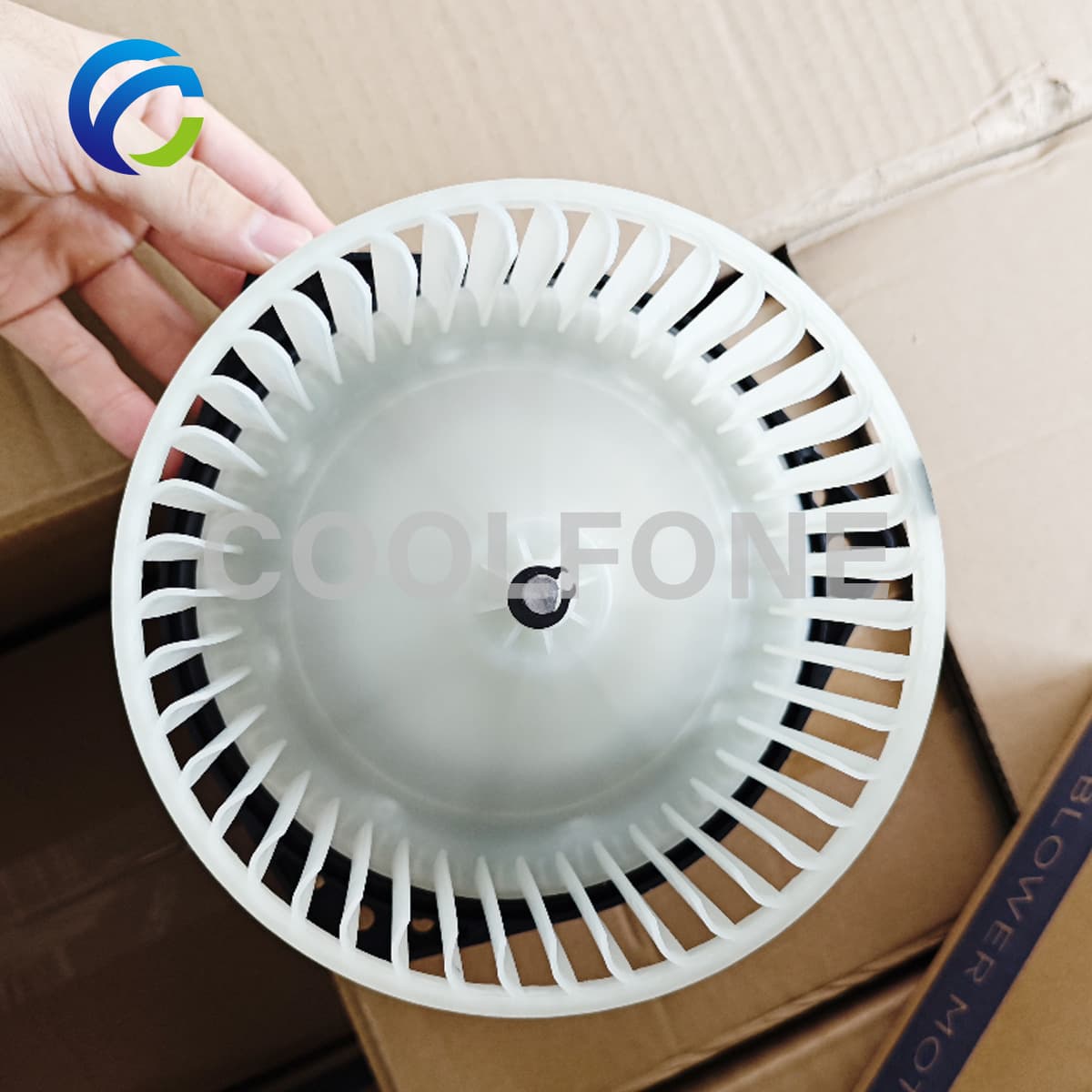 Automotive air conditioning blower suitable for NISSAN XTERRA PATROL Y61 27220-VJ400