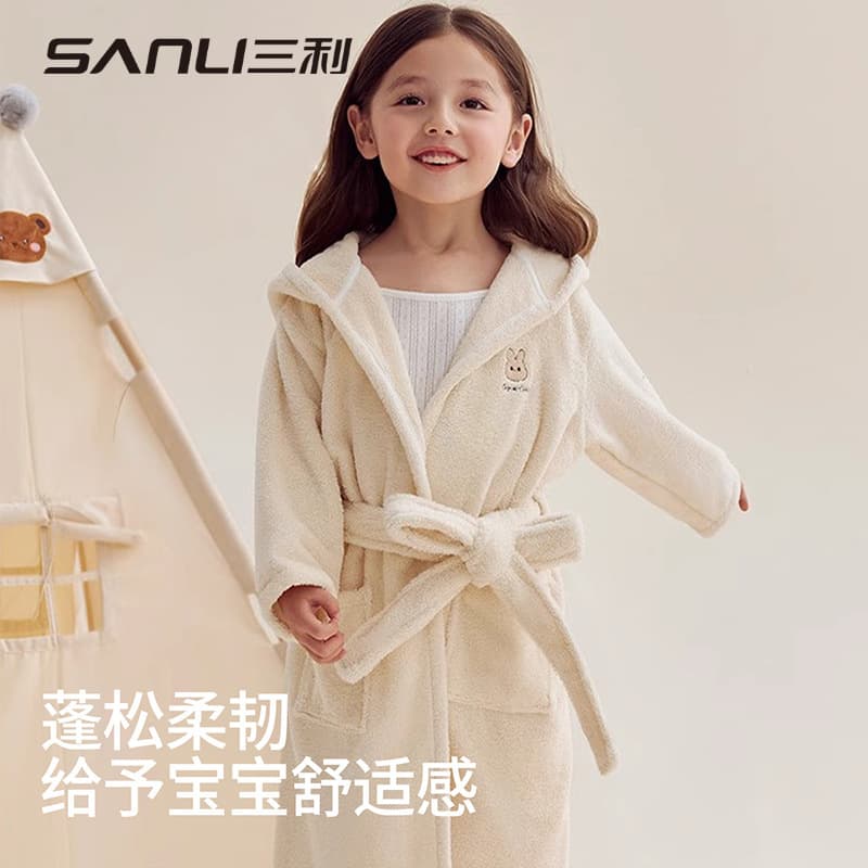Sanli Kids Bathrobe for Boys and Girls, Absorbent, Thickened for Autumn and Winter, Cartoon Towel Fabric Sleepwear for Older Children