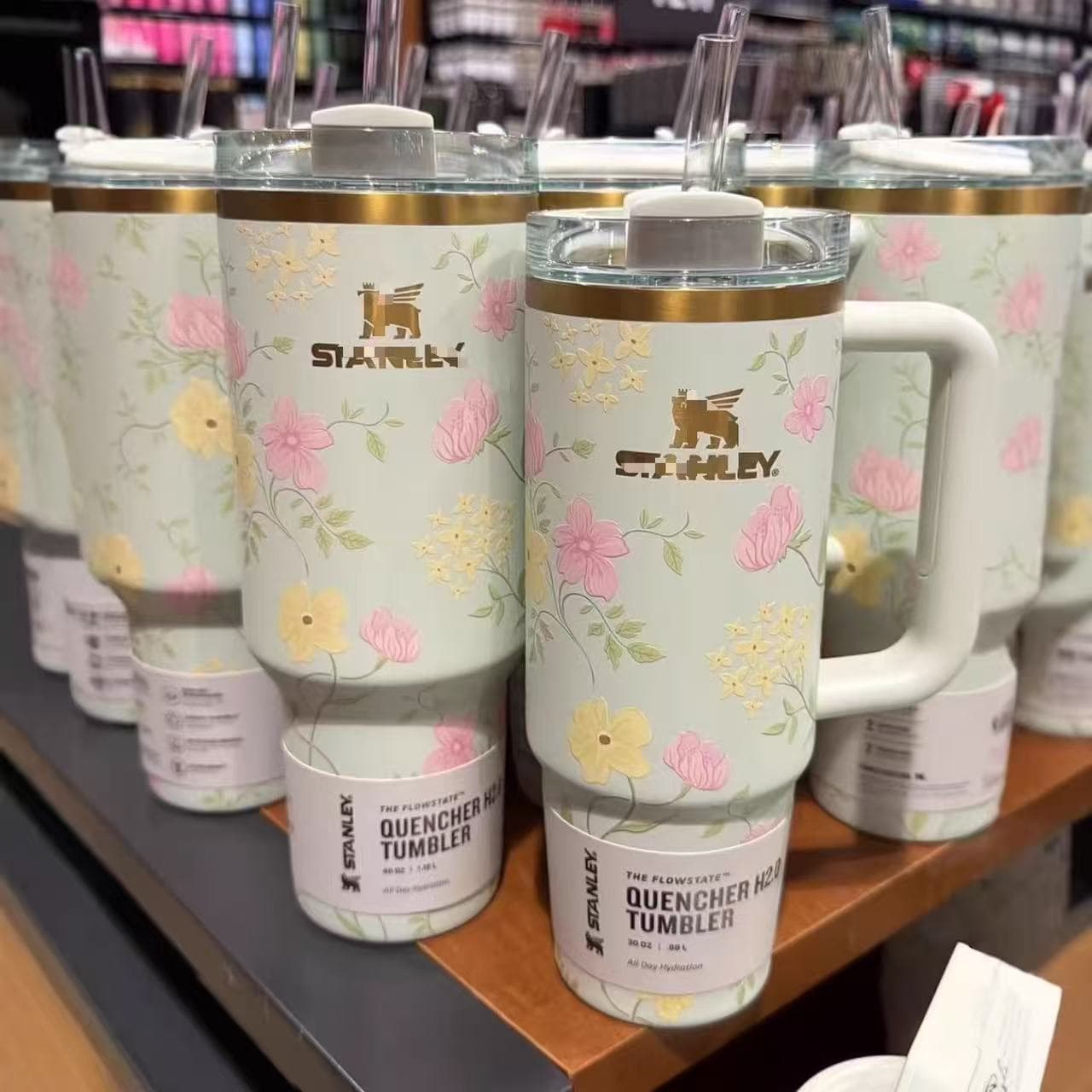 Spring New Arrivals: Stanley 2026 Easter Floral Design Portable Straw Cup, Large Capacity, Suitable for Car Use