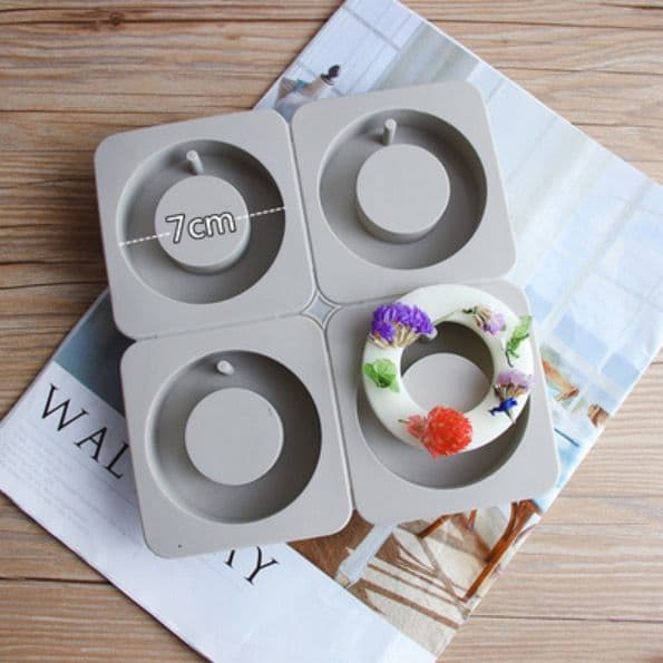 4 grid ring round shape DIY glue accessories mold soap cake decoration silicone plaster mold decoration