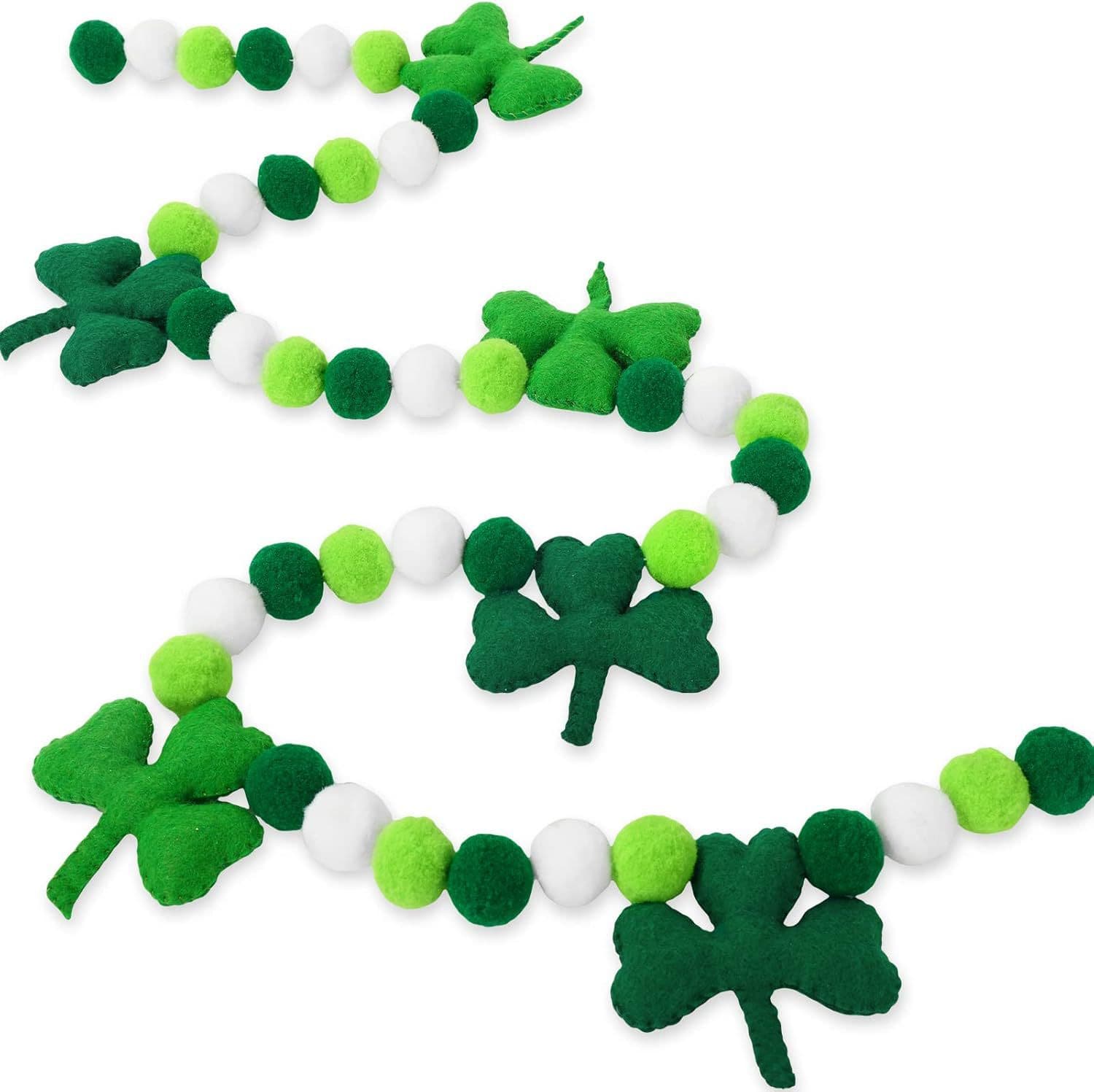 Cross-border Amazon St. Patrick's Clover Felt Hanging with Tassels, Customizable Samples Available