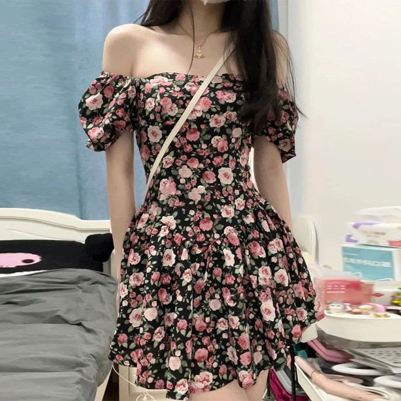 New Pure Desire Sweet Spicy Rose Floral Dress Women Summer 2026 New French Short Dress Waist Slimming Hot Girl Dress
