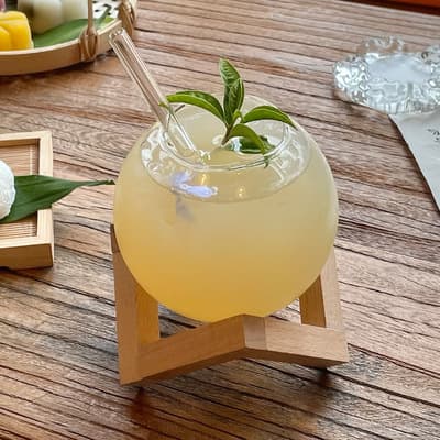 Factory wholesale personalized Moon Cup ice hockey cup atmosphere wine glass coffee cup drink drink cup juice cup