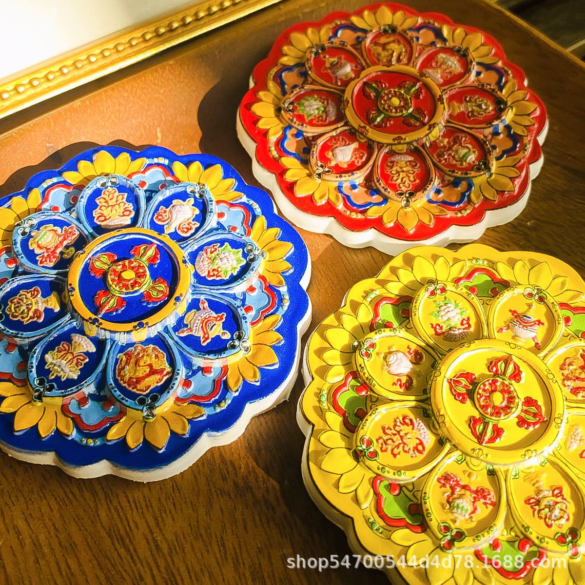Creative magnetic refrigerator magnets, auspicious eight treasures mandala, eight auspicious symbols, Tibetan hand-painted Thangka decorative paintings, gifts and souvenirs.