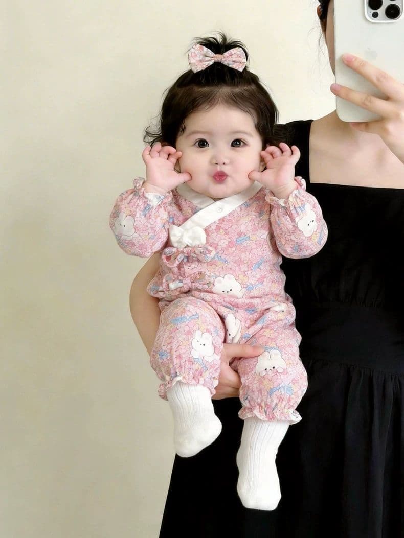 Baby Girl Early Spring Outfit Stylish Princess Style Baby Spring Jumpsuit Onesie for Outings Trendy Little Months Clothing