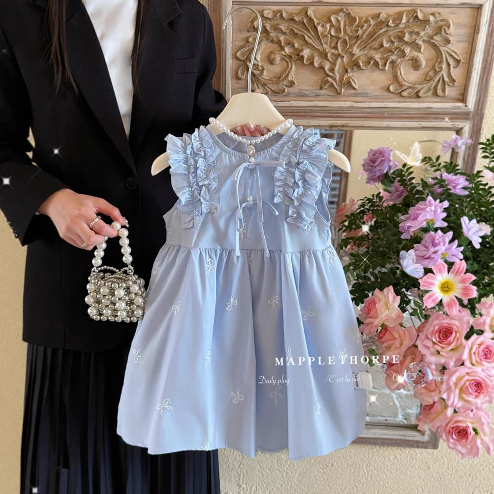 Summer Girl Bow Lace Dress with Small Flutter Sleeves Sweet Children's Skirt Girl Vest Princess Dress