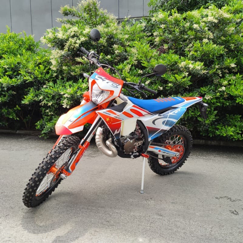 Hengjian Off-Road Two-Stroke Water-Cooled S7 MT250, High-Spec KTM-Style Desert Racer Complete Version