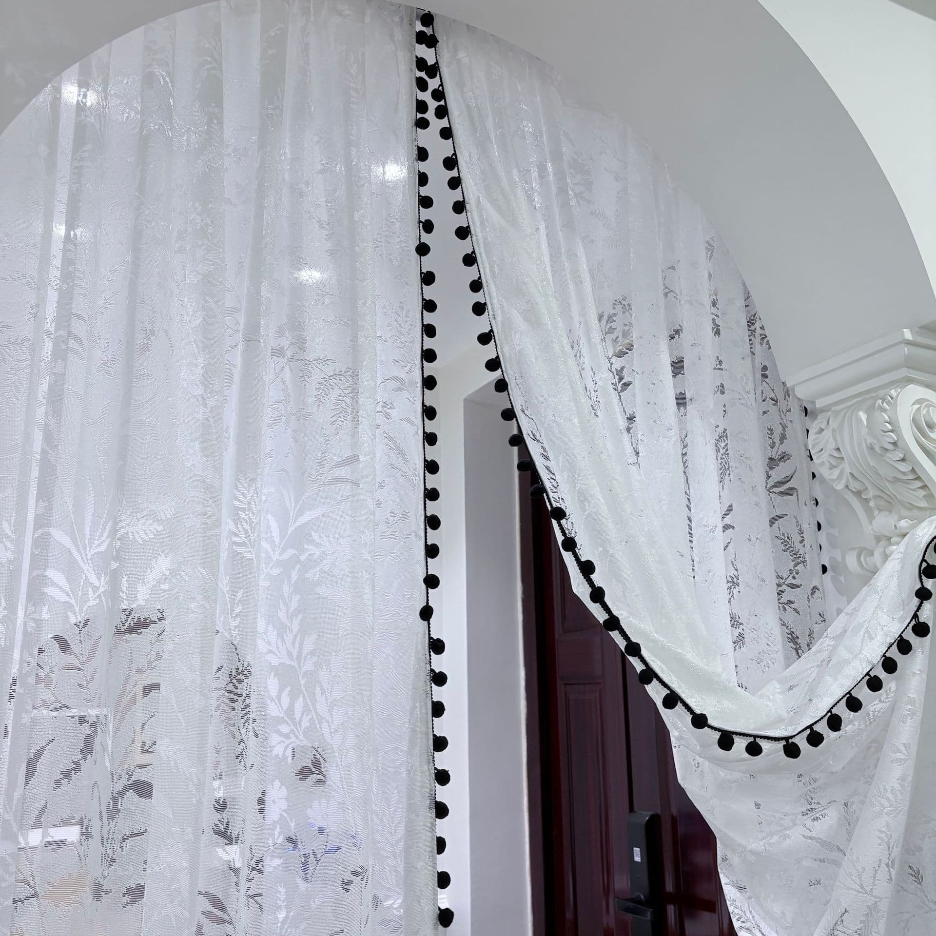 Fangfei Manying Door Curtain with Elegant Hollow Design, Warm Sun Color Ambiance Curtain, Vintage Style Door Curtain Feng Shui Partition