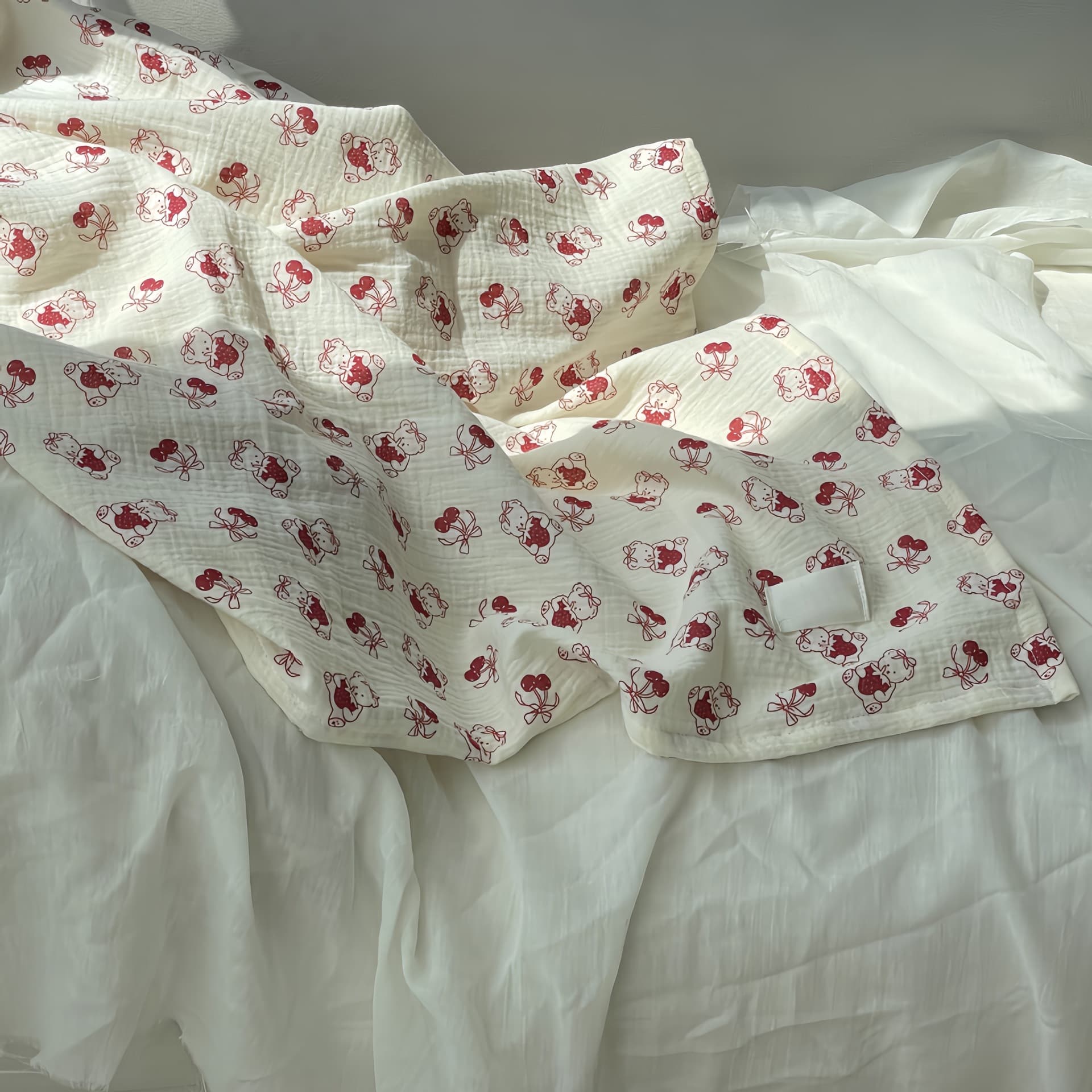 Korean Summer Breathable Embroidered Flower Air Conditioning Blanket for Kids, Soft Mosquito-Proof Blanket for Baby Stroller