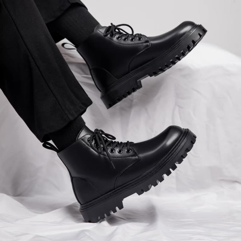 Men's Leather Boots Autumn New Arrival British Style Martin Boots Men's Boots Black Chelsea Boots