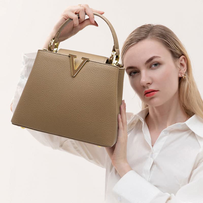 Women's Handbag New Fashion Versatile Bucket Bag Premium Feel Large Capacity Commuter Crossbody Bag