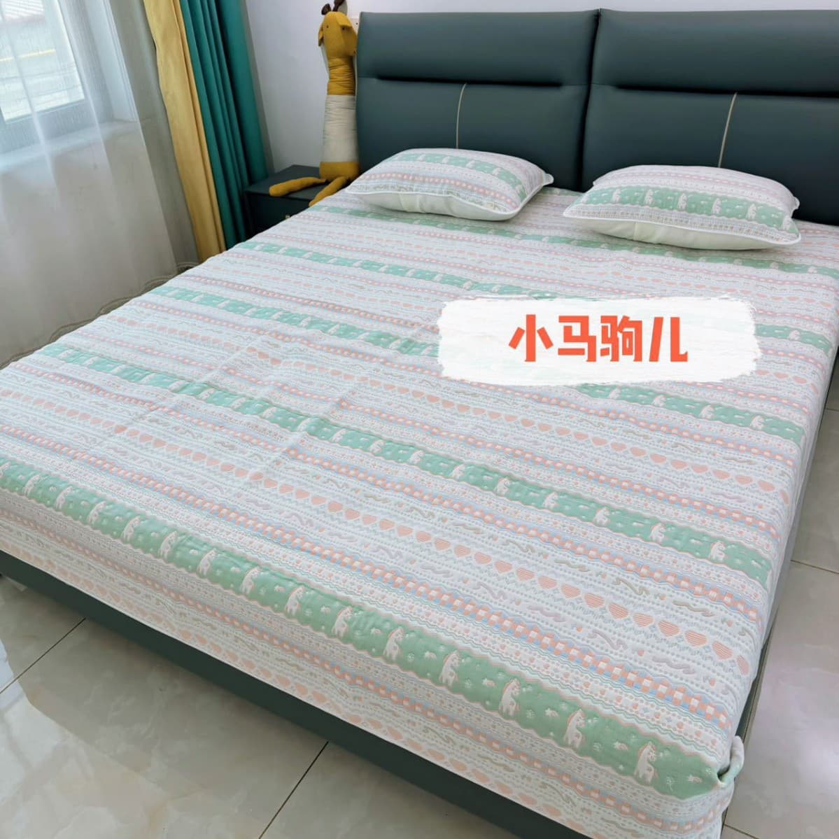 Wholesale New Six-Layer Gauze Soft Cooling Mat 240*250 Minimalist Style Double Extra Large Summer Breathable Non-Slip Bed Sheet