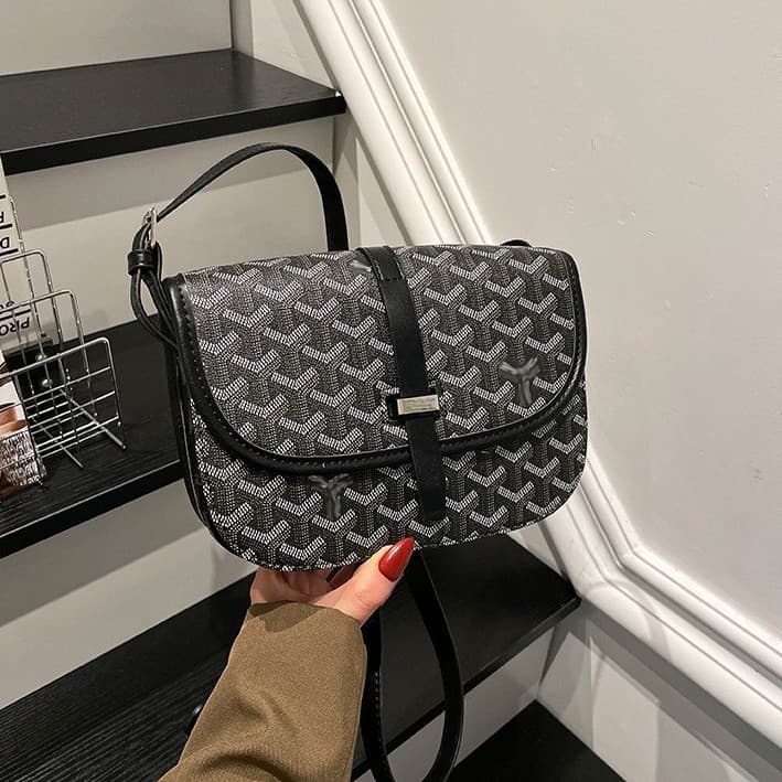 Fashionable houndstooth saddle bag, French crossbody bag, trendy unisex printed shoulder bag, messenger large capacity crossbody bag