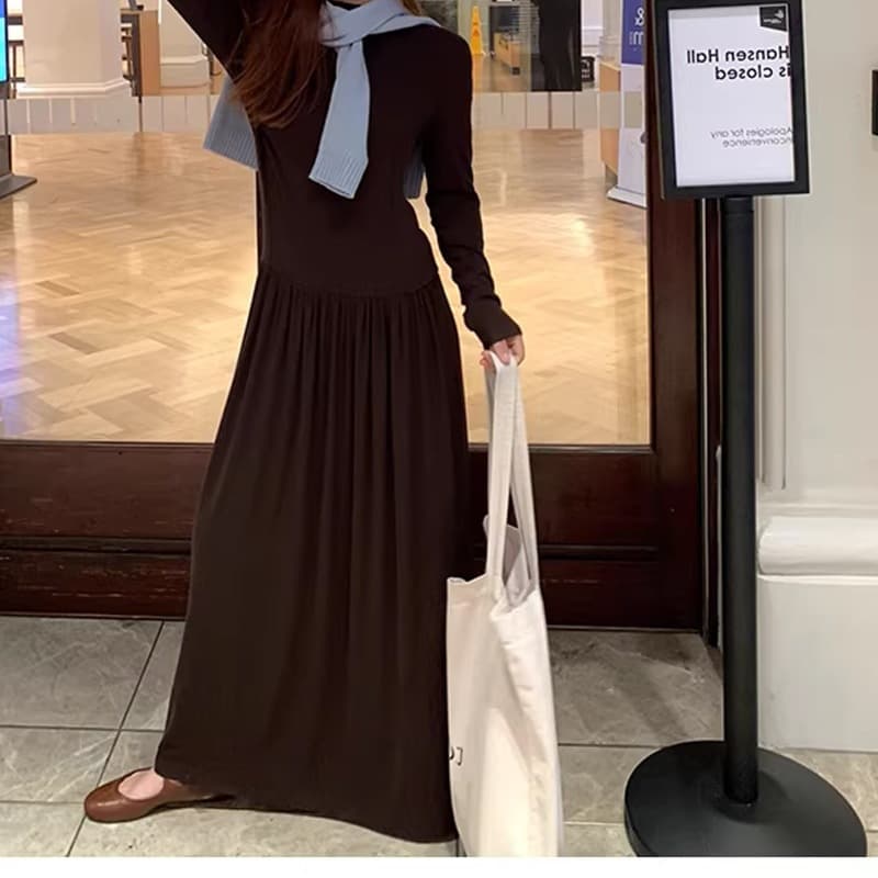 2026 Soft Sculpture Paper Doll Slim Fit Lyocell Dark Coffee Dress Smooth Relaxed Long Dress Solid Color Long Dress