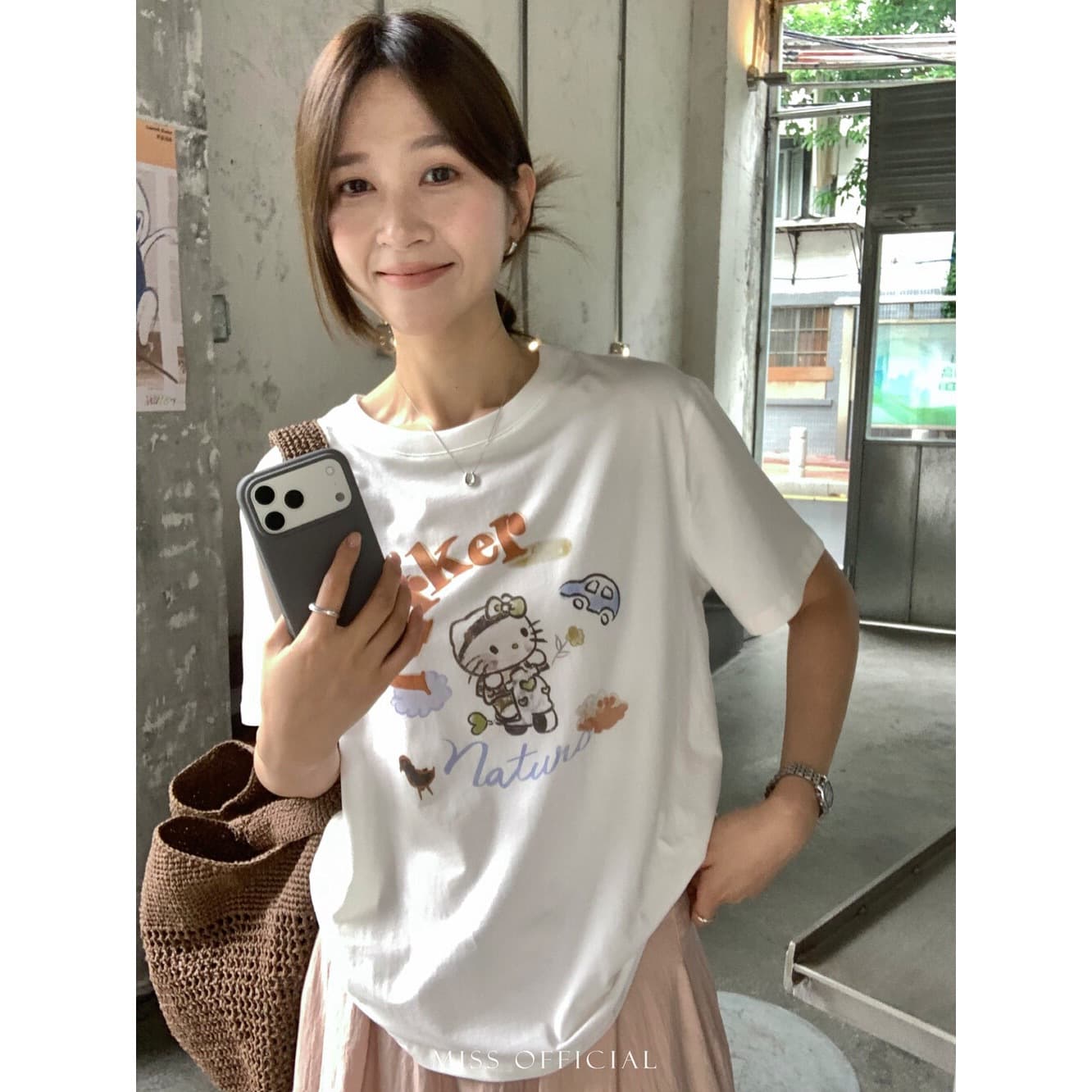 [MISS Mi Si Jia] Vigorous, playful and versatile Hellokitty print loose large short-sleeved T-shirt 89245