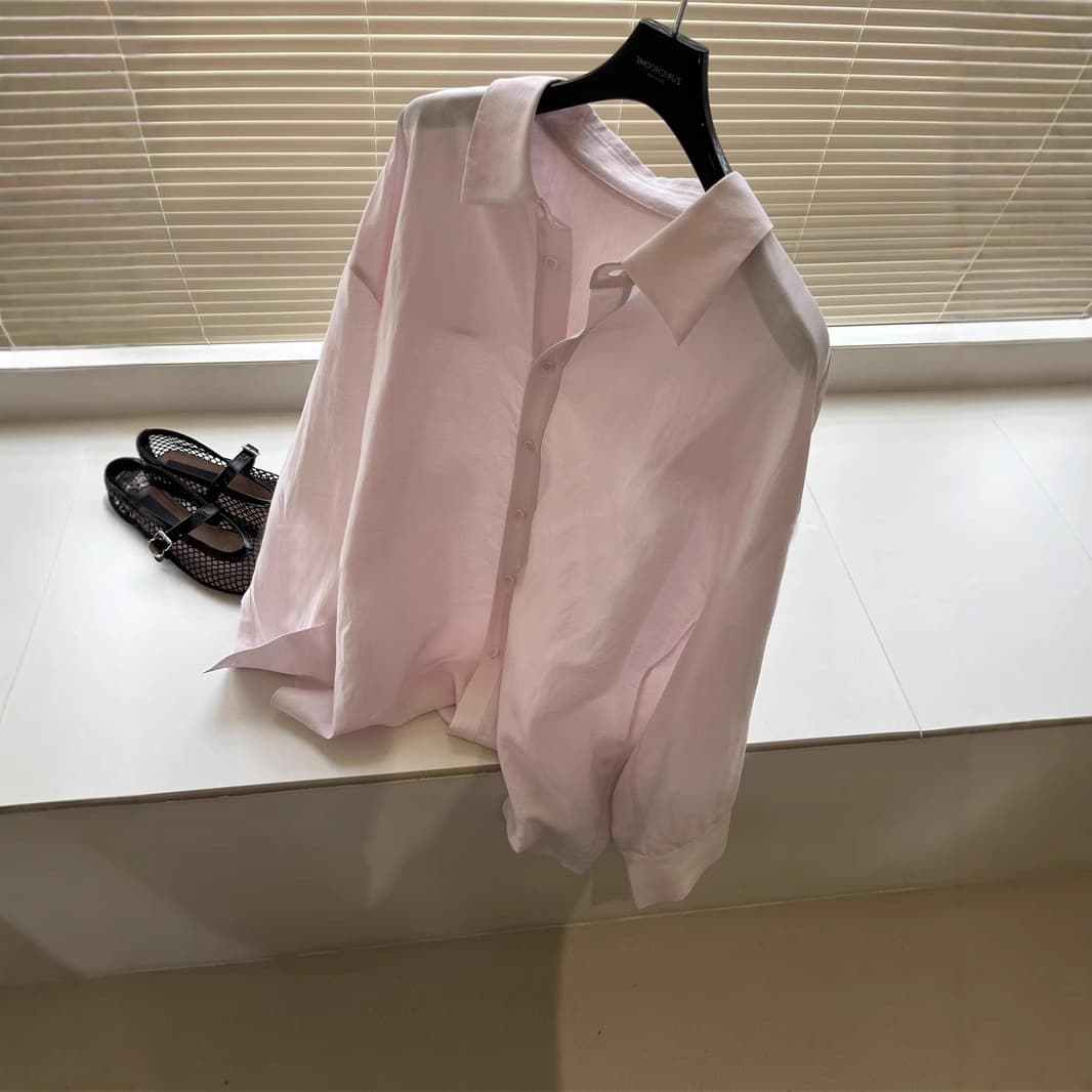 High-quality fabric! Heavy craftsmanship, great fit. Linen loose-fit pink linen shirt.