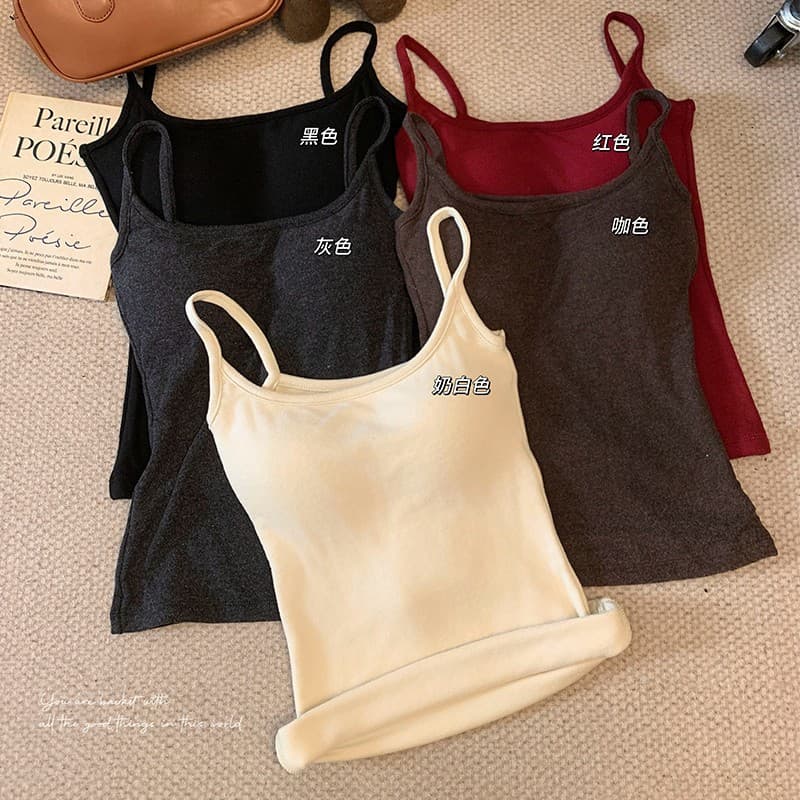 Basic solid color brushed fleece camisole with padded bra for women, perfect for early autumn and winter, slim fit, versatile, warm, and fleece-lined.