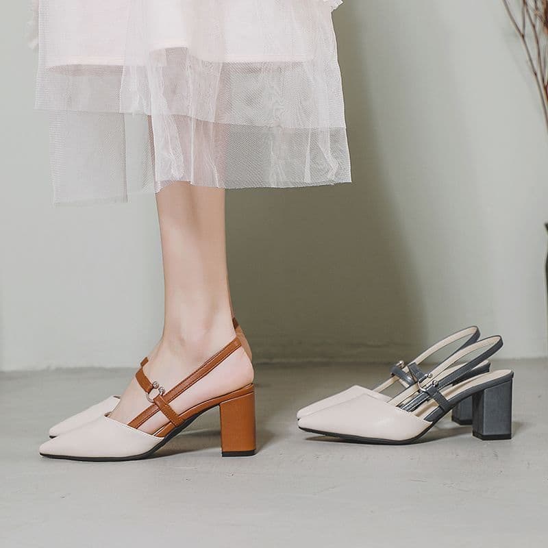 Relaxed Backless Chunky Heel Flats Women 2026 Summer Pointed Toe Closed Toe Adjustable Strap High Heels Anti-Slip Rubber
