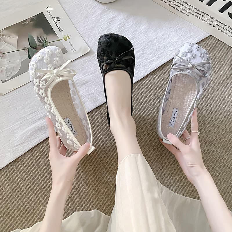 Summer Old Beijing Cloth Shoes Women's Breathable Lace Hollow Soft Sole Flat Ballet Flats Maternity Shoes
