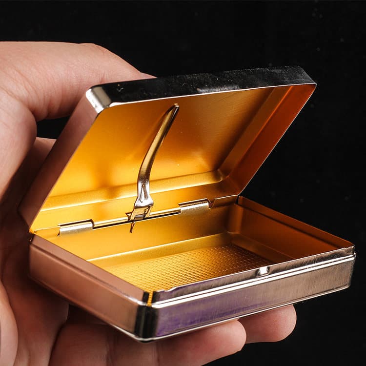 Portable Cigarette Case, Tobacco Box, Moisturizing Portable Cigarette Tube, Cigarette Tobacco Can, Metal Anti-Pressure Thickened Incense Box, Large Size