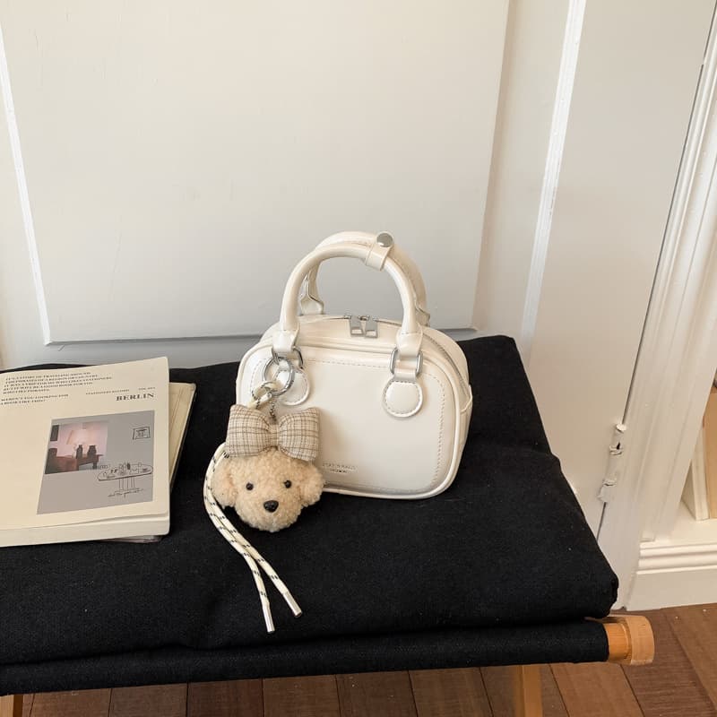 Cross-Border 2026 New Women's Bowling Bag, Single-Shoulder Crossbody Small Bag, Hand-Held Toast Bag, Fashionable Large-Capacity Pillow Bag