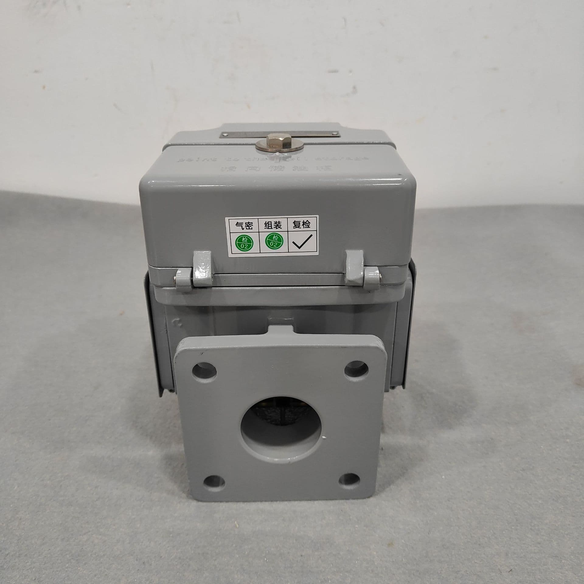 QJ2 QJ4--80 QJ6-25 QJ12 QJ13-80A Transformer Gas Relay QJ9 QJ23