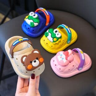 Summer Boys' Closed-Toe Indoor Slippers, Home Anti-Slip Soft Sole Girls' Cute Cartoon Baby Crocs