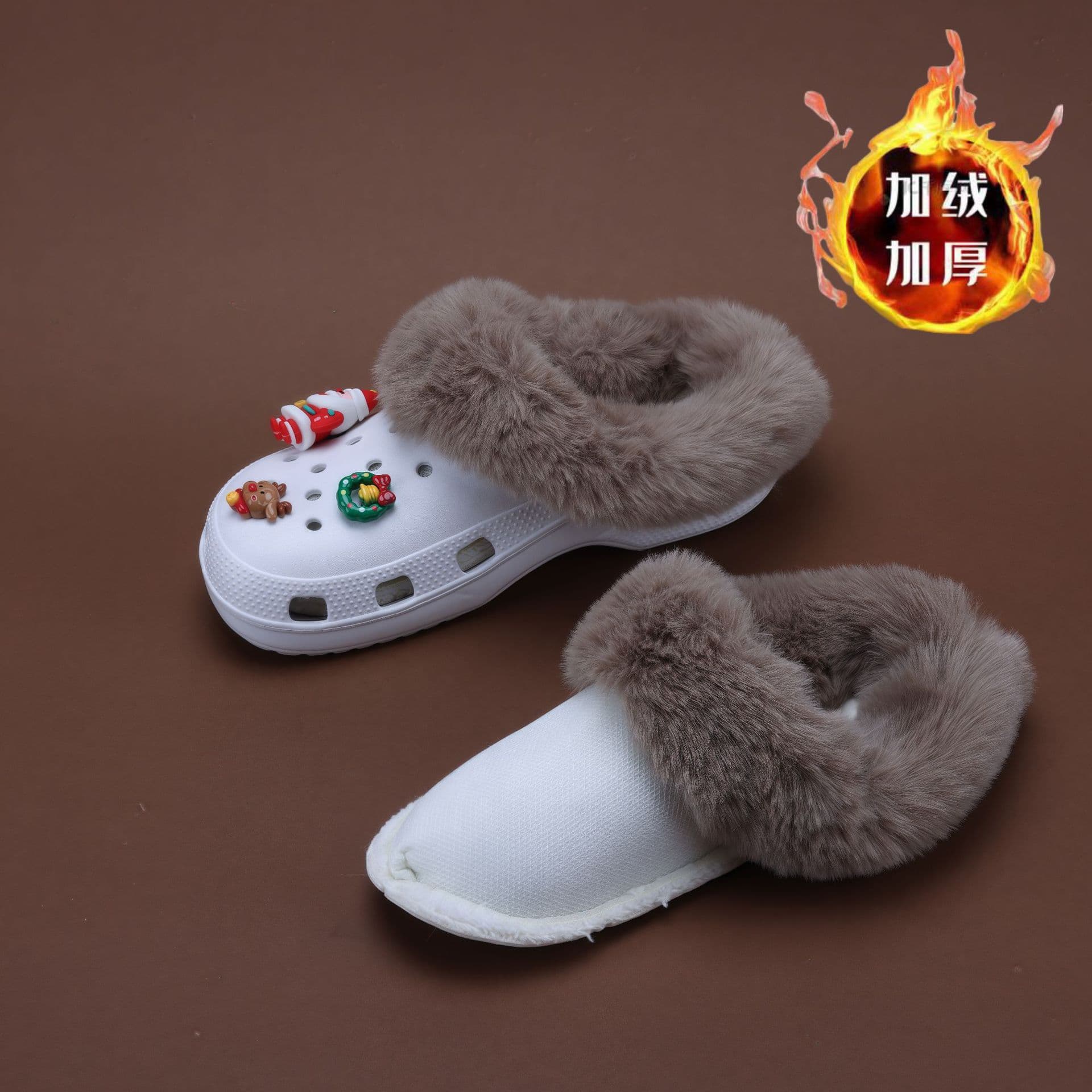 Wholesale of cross-border fleece-lined clogs with removable and washable cotton inner lining, winter warm shoe covers, and thick fleece covers.