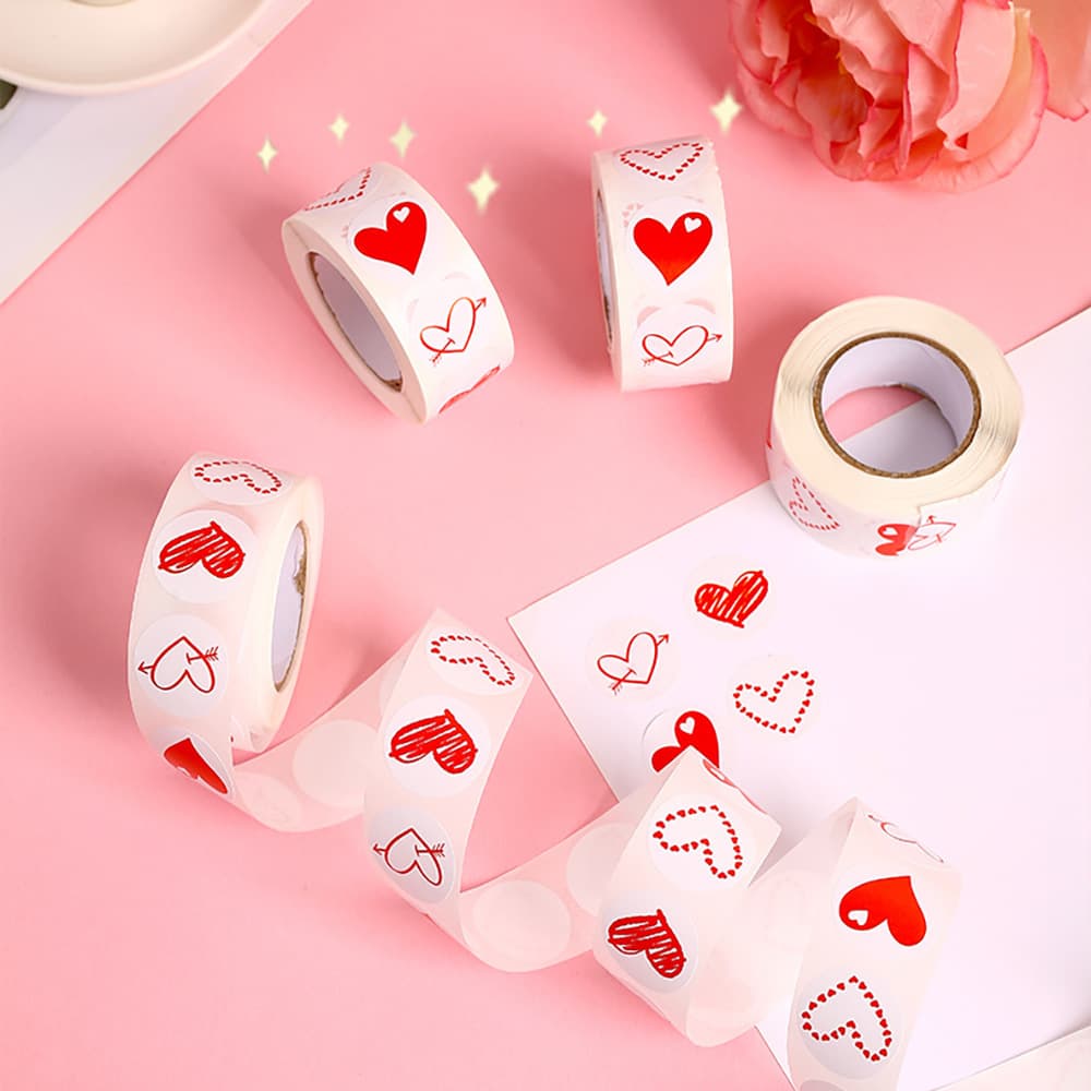 Cross-border Sealing Sticker Roll Wholesale Round Valentine's Day Love Gift Art Decoration Roll Sticker
