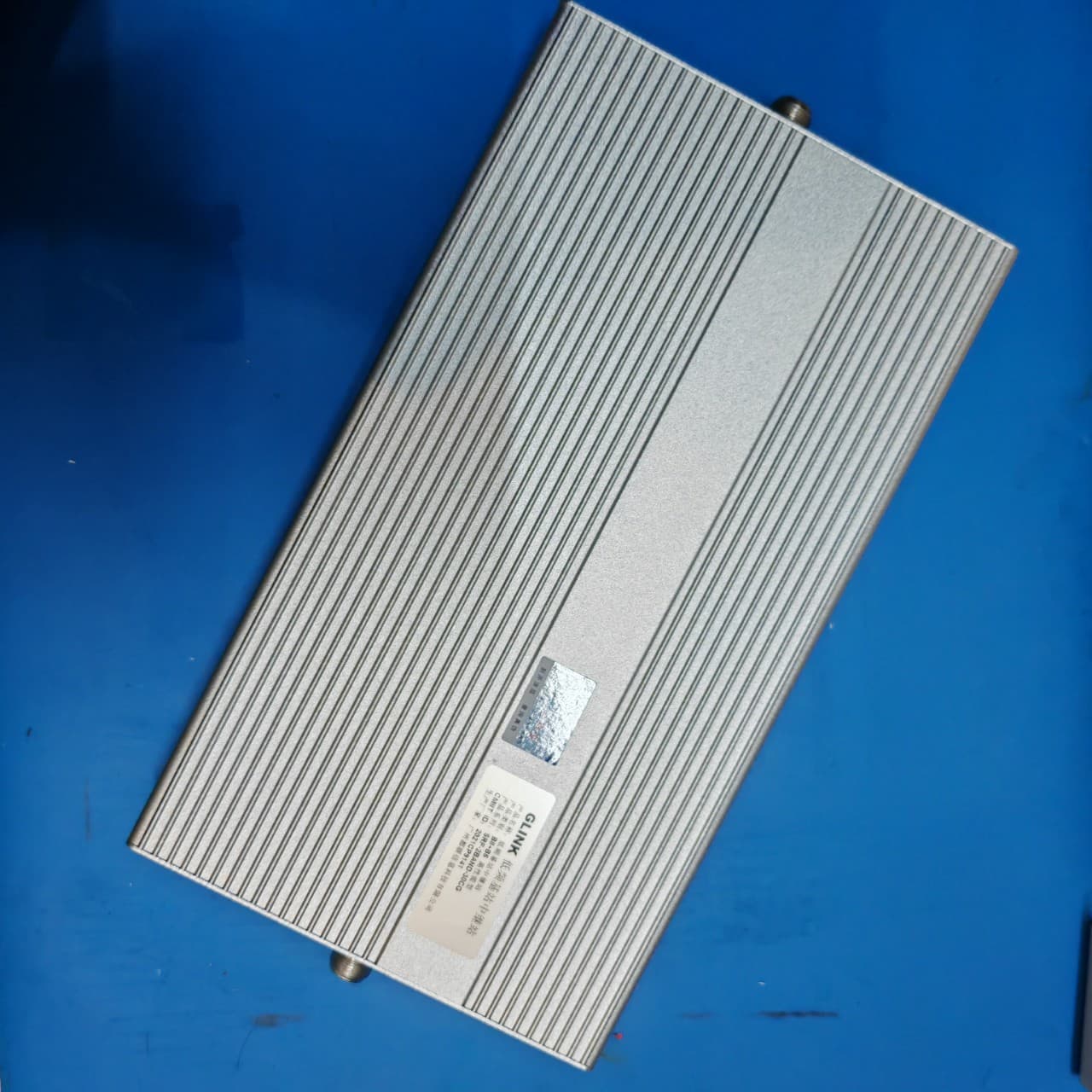 5W industrial grade repeater 1800/2600 mobile phone signal receiver with repeater signal companion single host
