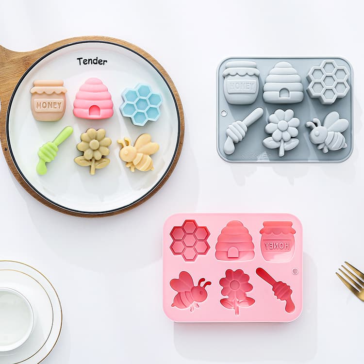 Spot 6 bee themed chocolate mold cake fudge dessert handmade soap plaster silicone mold