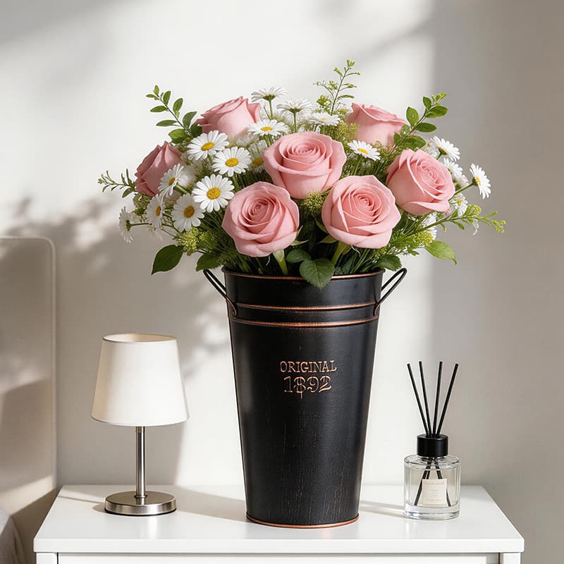 Cross-border retro iron art wake-up flower bucket flower shop decorative flower arrangement bucket home creative iron sheet dry flower bucket deep water flower growing bucket