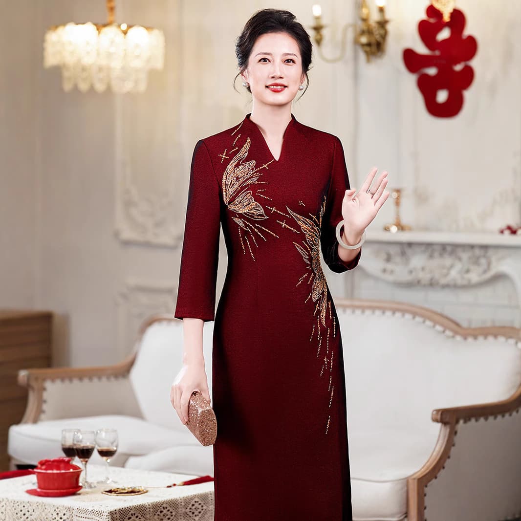 2025 Spring New Arrival: High-End Wedding Toasting Dress for Middle-Aged and Elderly Mothers, Suitable for Casual Wear