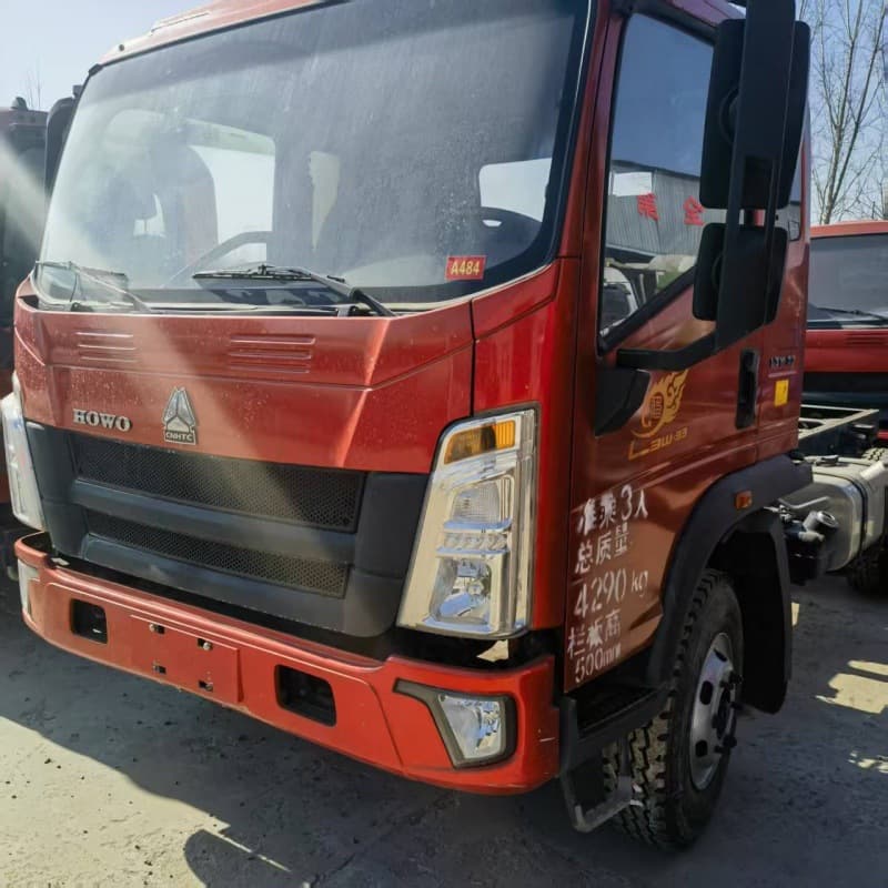 Howo Dump Truck Inventory Clearance Garbage Transport Truck Smart Isuzu 6 Cubic Meter Compactor Garbage Truck