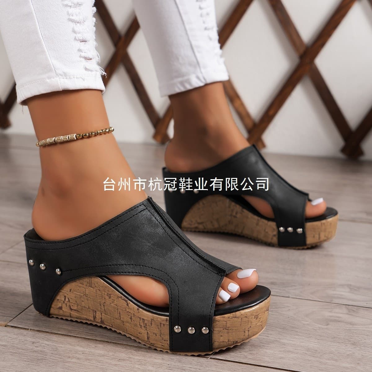 Export 2025 Shoes Summer Sandals Peep Toe Slippers Blue Black Plus Size Wedge Heel Sandals Women Platform Slippers Slippers