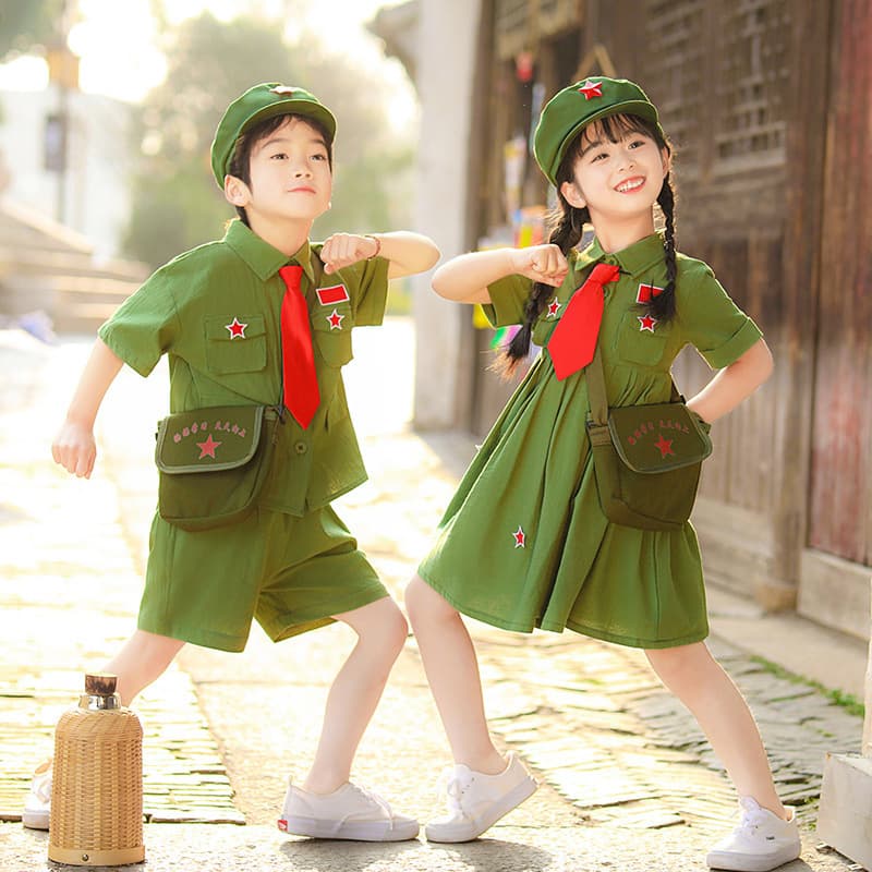 Children's Performance Outfit Choir Suit Set Summer 2024 Boys and Girls Fairy Tale Drama Recitation Performance Costume Red Star Shining Garment