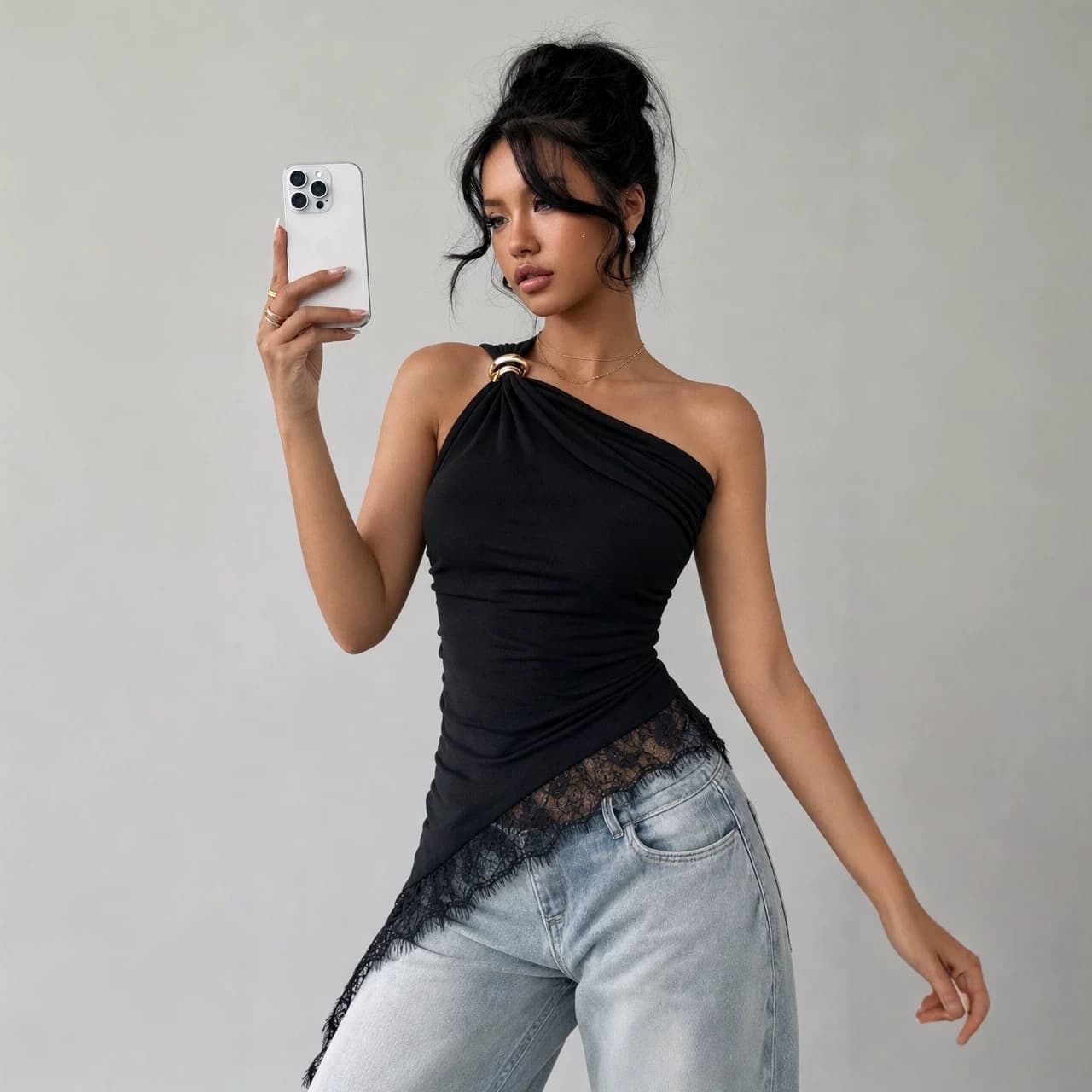 Irregular Metal Buckle Stitching One-Shoulder Lace Hem Summer Sleeveless Vest Women American Style Hot New Arrival