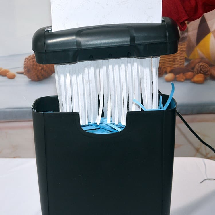 Small Shredder Office Home Shredder Strip Cut Mini Electric Desktop File Automatic Shredder