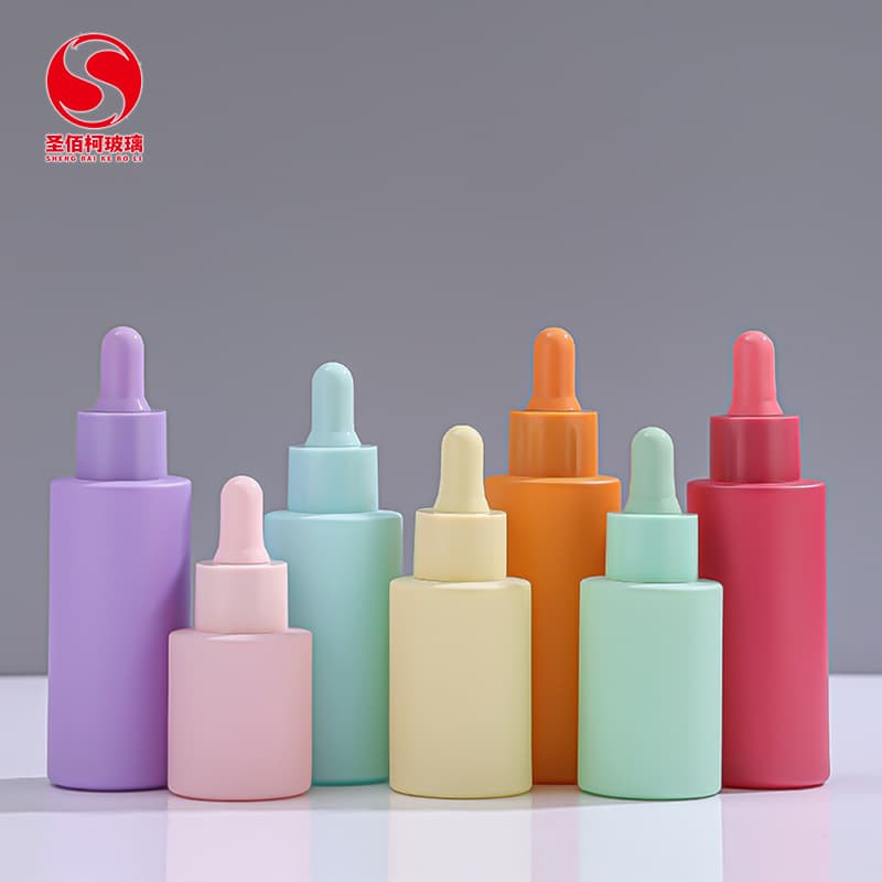 Wholesale Colorful Skincare Foundation Macaron Essential Oil Bottle Face Mask Glass Bottle Cosmetic Refill Bottle
