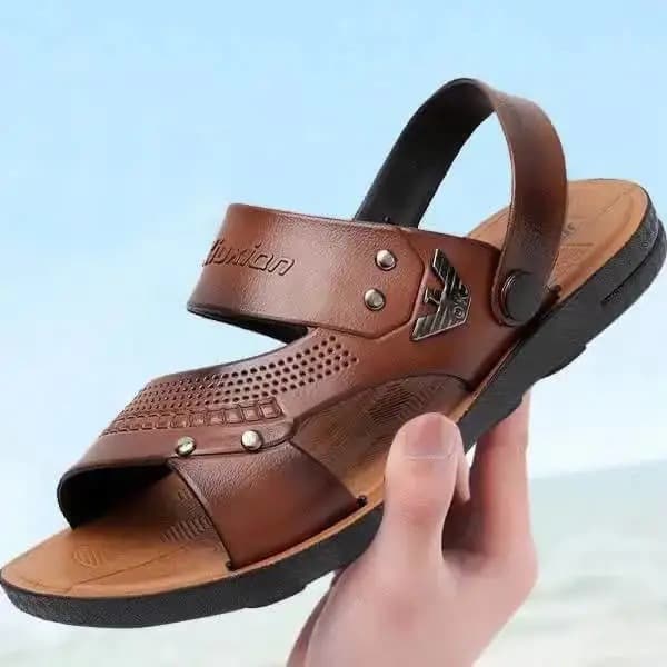 Men's Summer Plastic Sandals, Beach Shoes, Waterproof and Non-Slip Vietnamese Rubber Sandals, Medium and Large Sizes, Thick Sole
