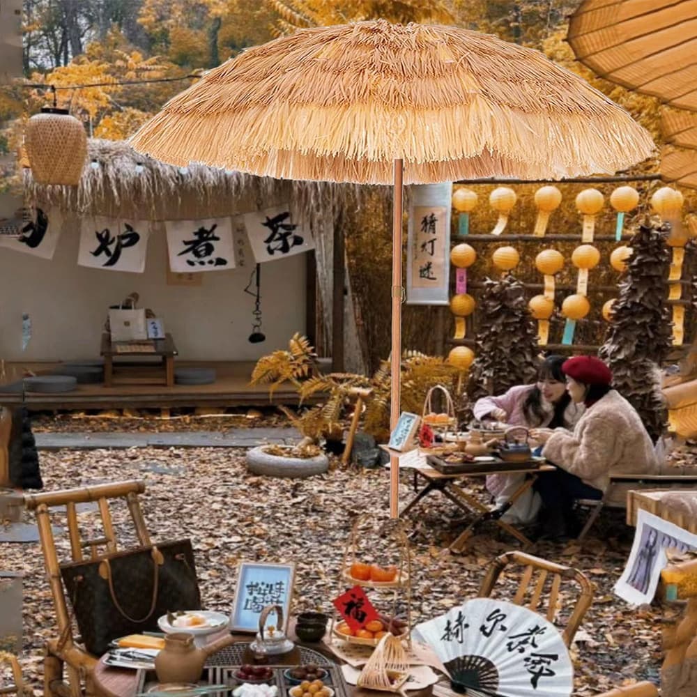 Popular 2m, 2.4m, 3m Plastic Simulation Straw Umbrellas for Tourist Attractions, PP Thatch Sunshade Decorative Beach Umbrellas