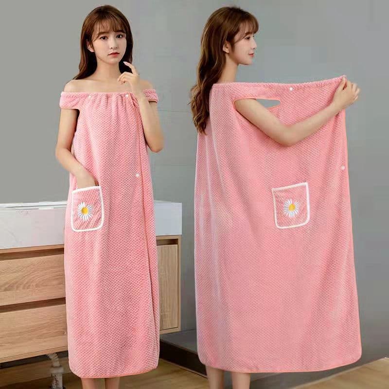 Bath towel for home use, suitable for adults, more absorbent than pure cotton, quick-drying, and lint-free. Long coral fleece bath skirt for winter 2025.