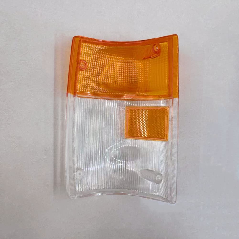 Compatible with Isuzu ELF 100P NPR66 1993-2003 Corner Light Lens Cover 00-213-1518
