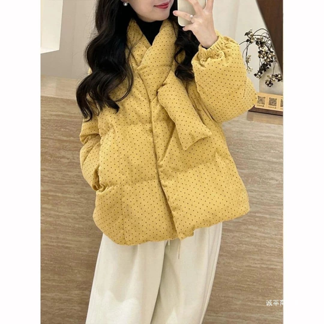 Artistic Yellow Polka Dot Quilted Cotton Coat for Women Winter Petite New Style Thick Jacket Unique and Beautiful Outerwear