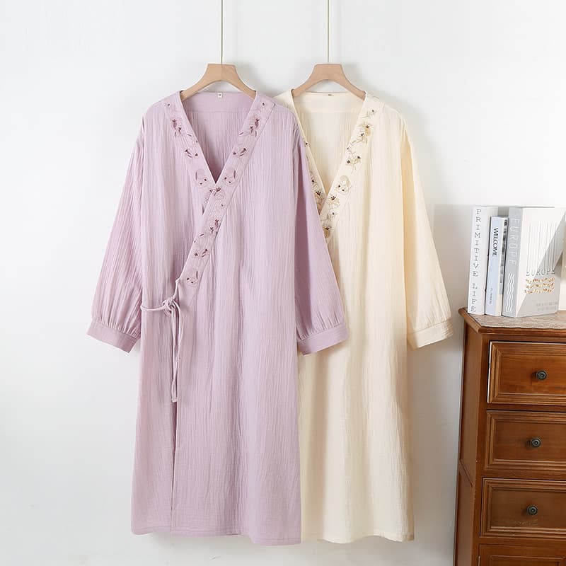 Japanese Kimono Nightgown Women's Cotton Gauze Bathrobe Medium Robe Pajamas Homewear Spring and Autumn Embroidered Hanfu Sweatshirt
