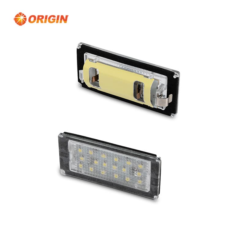 Factory direct supply for BMW 3 Series E46 2D 325Ci 330Ci 2004-2006 LED license plate light